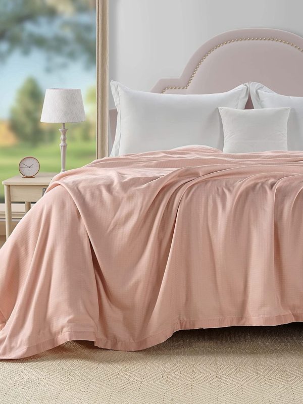 Leila Blankets